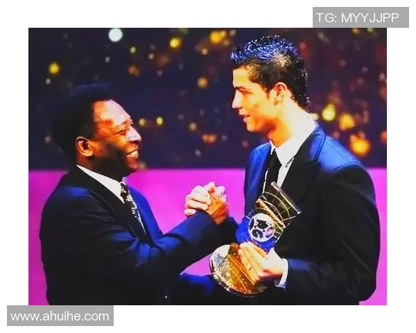 从草根到巨星 足球球员成名之路的成长与奋斗历程