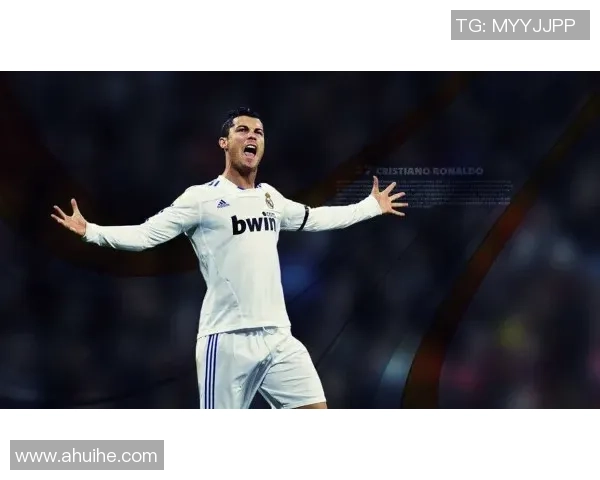 全球足球明星动态：梅西C罗转会风波引发热议，年轻球员崛起震撼赛场